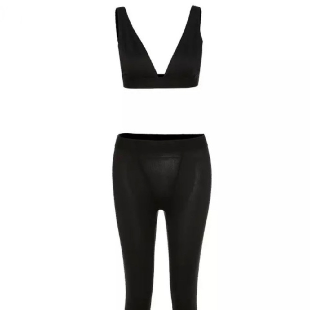 Two piece set